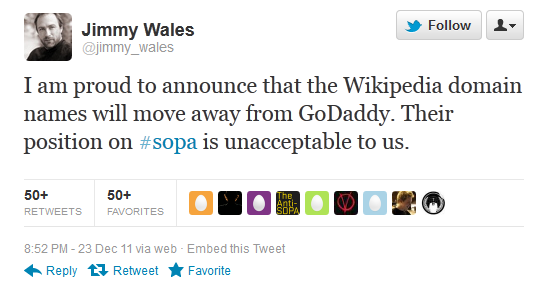 Το Tweet του Jimmy Wales σχετικά με την απόσυρση των domain της Wikipedia από το GoDaddy